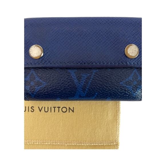Louis Vuitton Taigarama Blue Discovery Compact Wallet Monogram Canvas 2019 - Picture 2 of 12